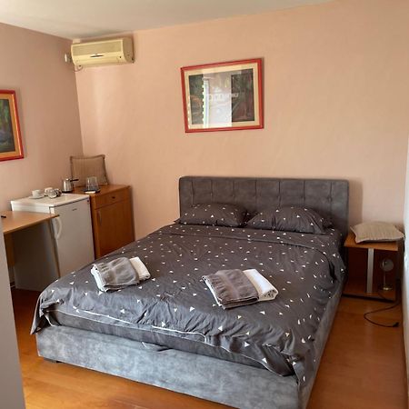 Vila Belilo Sremski Karlovci Bagian luar foto