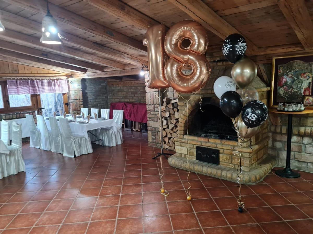 Vila Belilo Sremski Karlovci Bagian luar foto